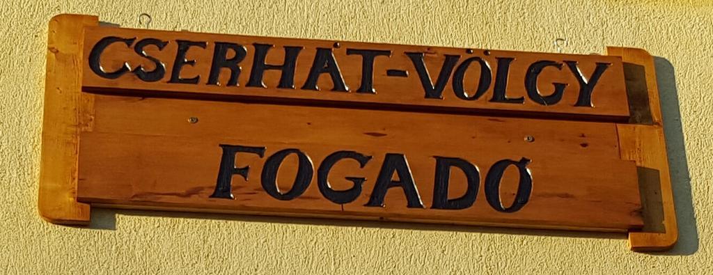 Cserhatvoelgy Panzio Alsotold Ngoại thất bức ảnh